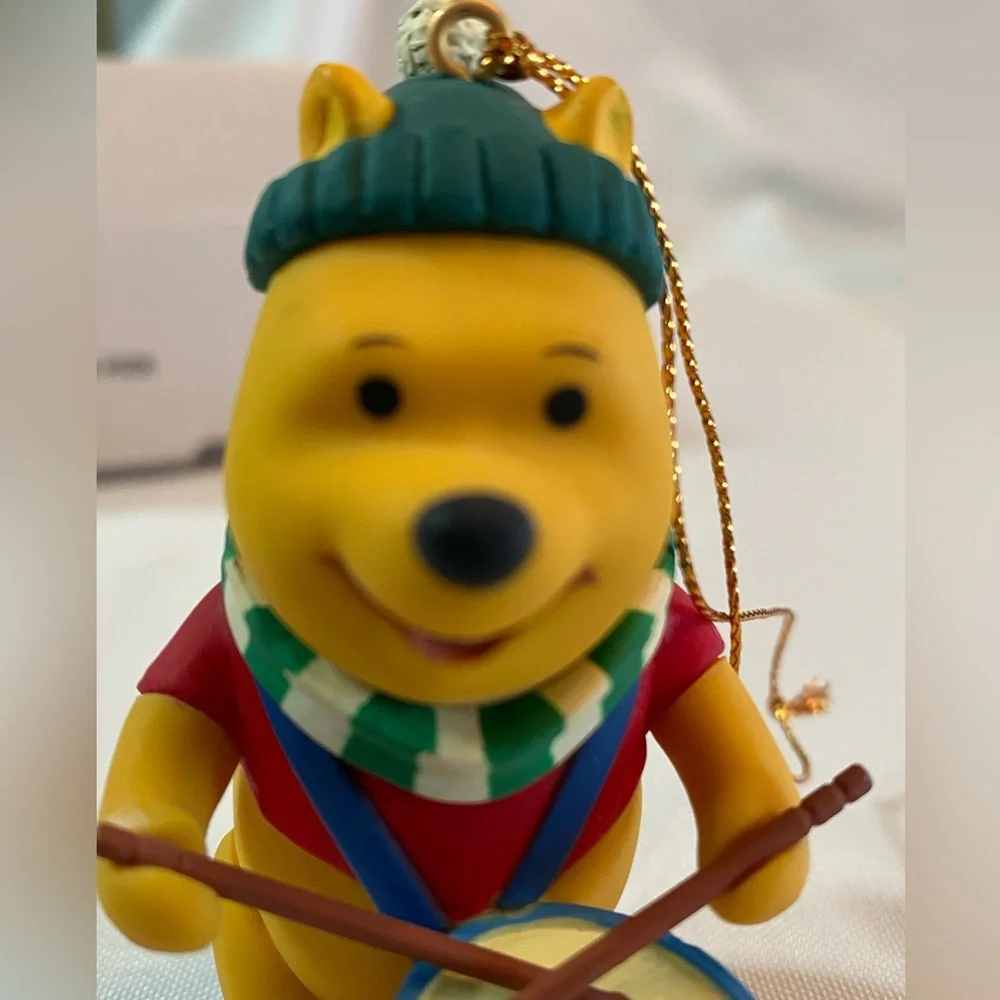 Vintage Disney Christmas ornament - Winnie the Pooh - in original box
